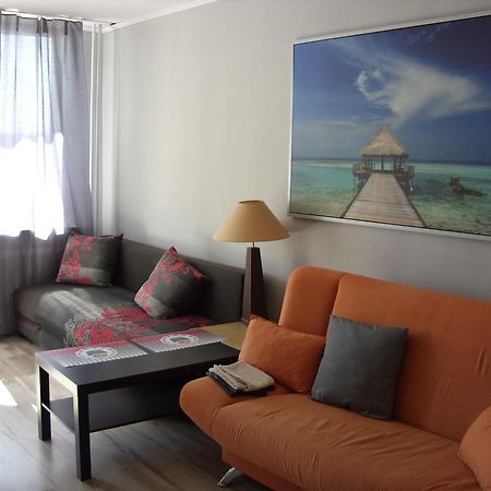 Apartament Obroncow Wybrzeza Lägenhet Gdańsk Rum bild