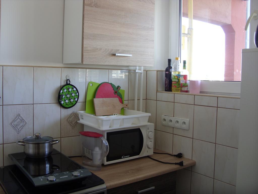 Apartament Obroncow Wybrzeza Lägenhet Gdańsk Rum bild