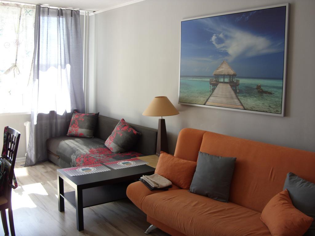 Apartament Obroncow Wybrzeza Lägenhet Gdańsk Rum bild